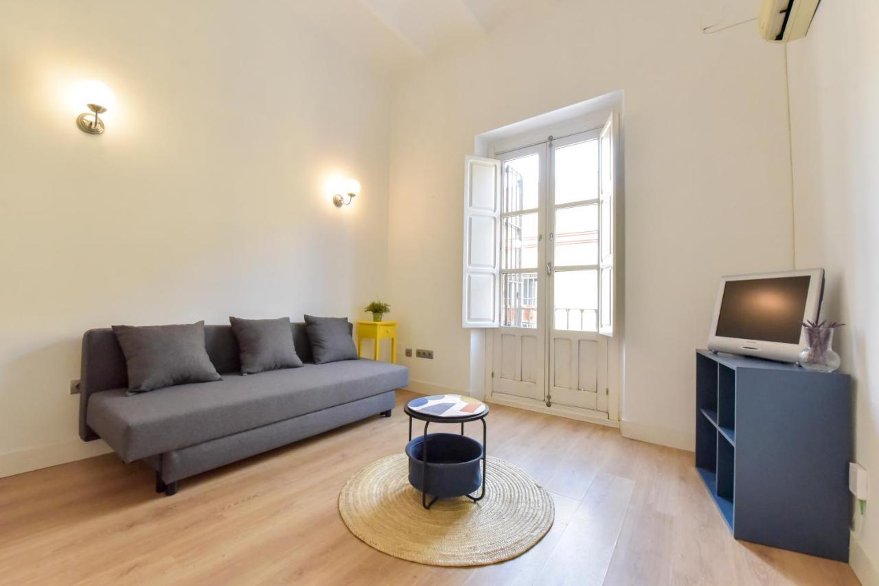 סביליה New! Bohemian Apartment In The Center מראה חיצוני תמונה
