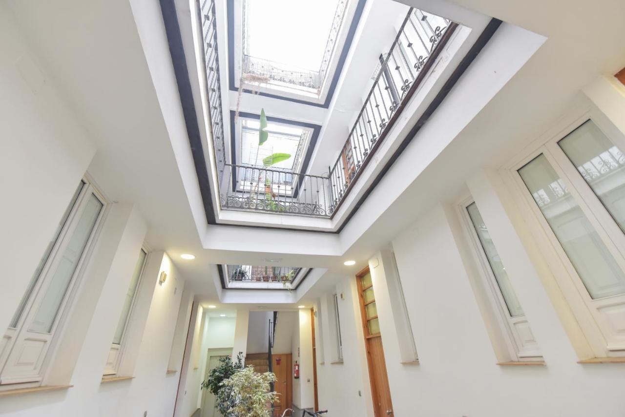 סביליה New! Bohemian Apartment In The Center מראה חיצוני תמונה